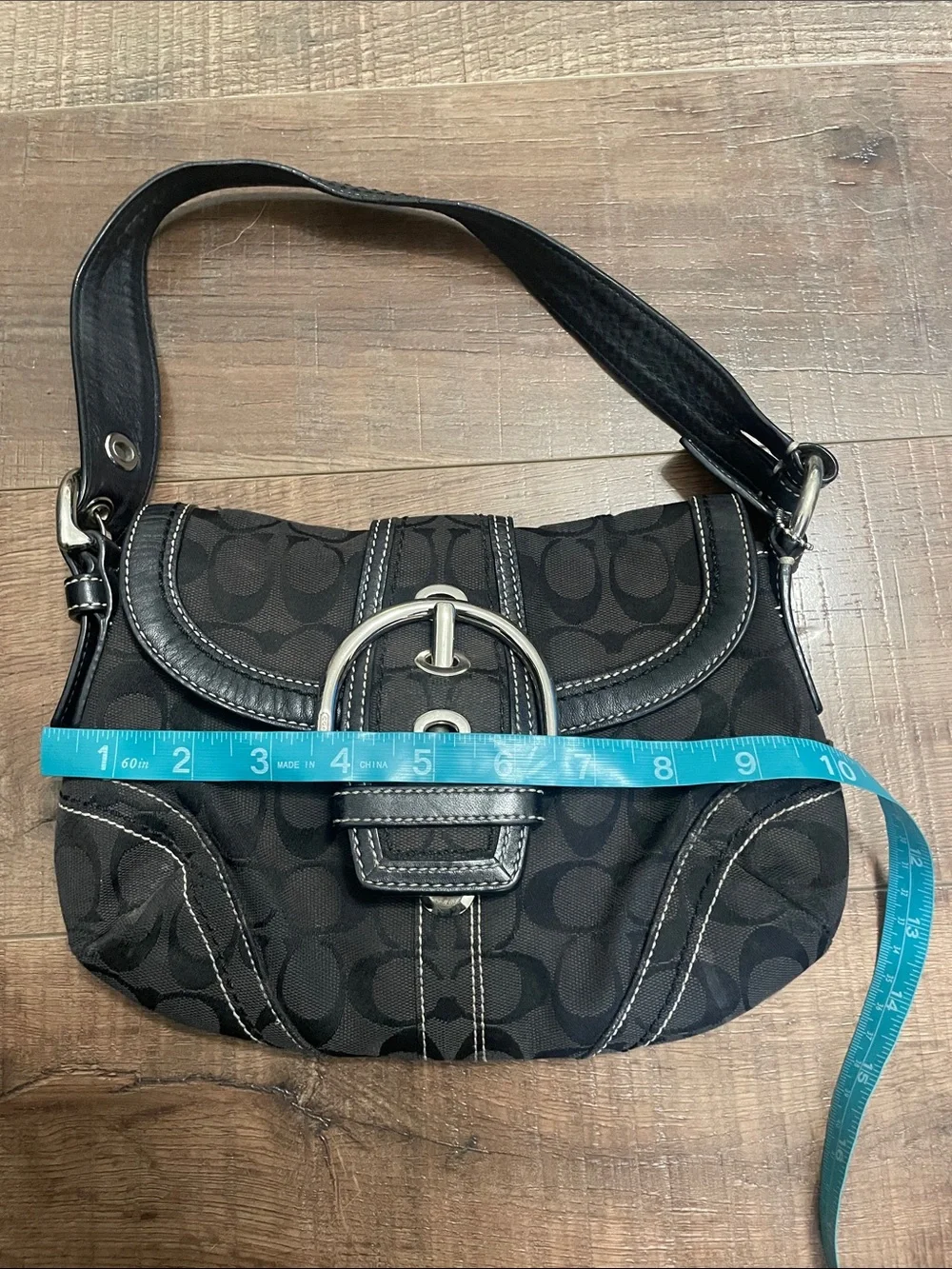Coach Vintage Soho Black Signature Canvas Shoulder Bag Buckle Y2K